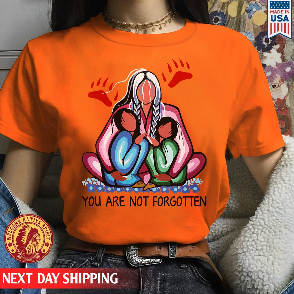 Every Child Matters Grandma With Grandniece You Are Not Forgotten Orange Shirt Day Unisex T-shirt/Hoodie/Sweatshirt