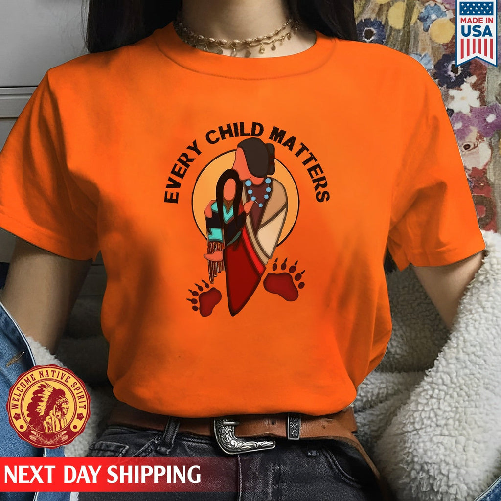 Every Child Matters Grandma With Niece Indigenous Orange Shirt Day Unisex T-shirt/Hoodie/Sweatshirt