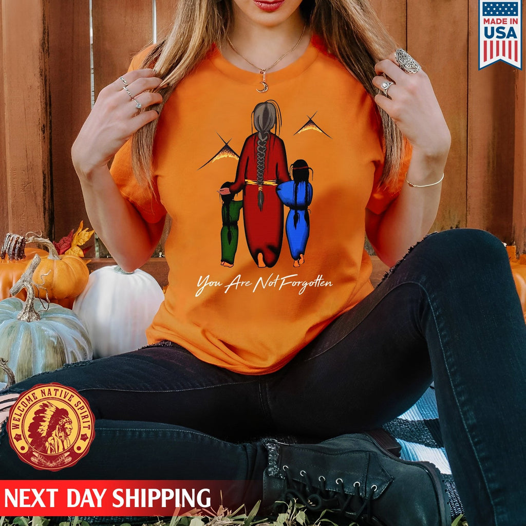 Every Child Matters You Are Not Forgotten Grandma With Grandniece Indigenous Unisex T-shirt/Hoodie/Sweatshirt