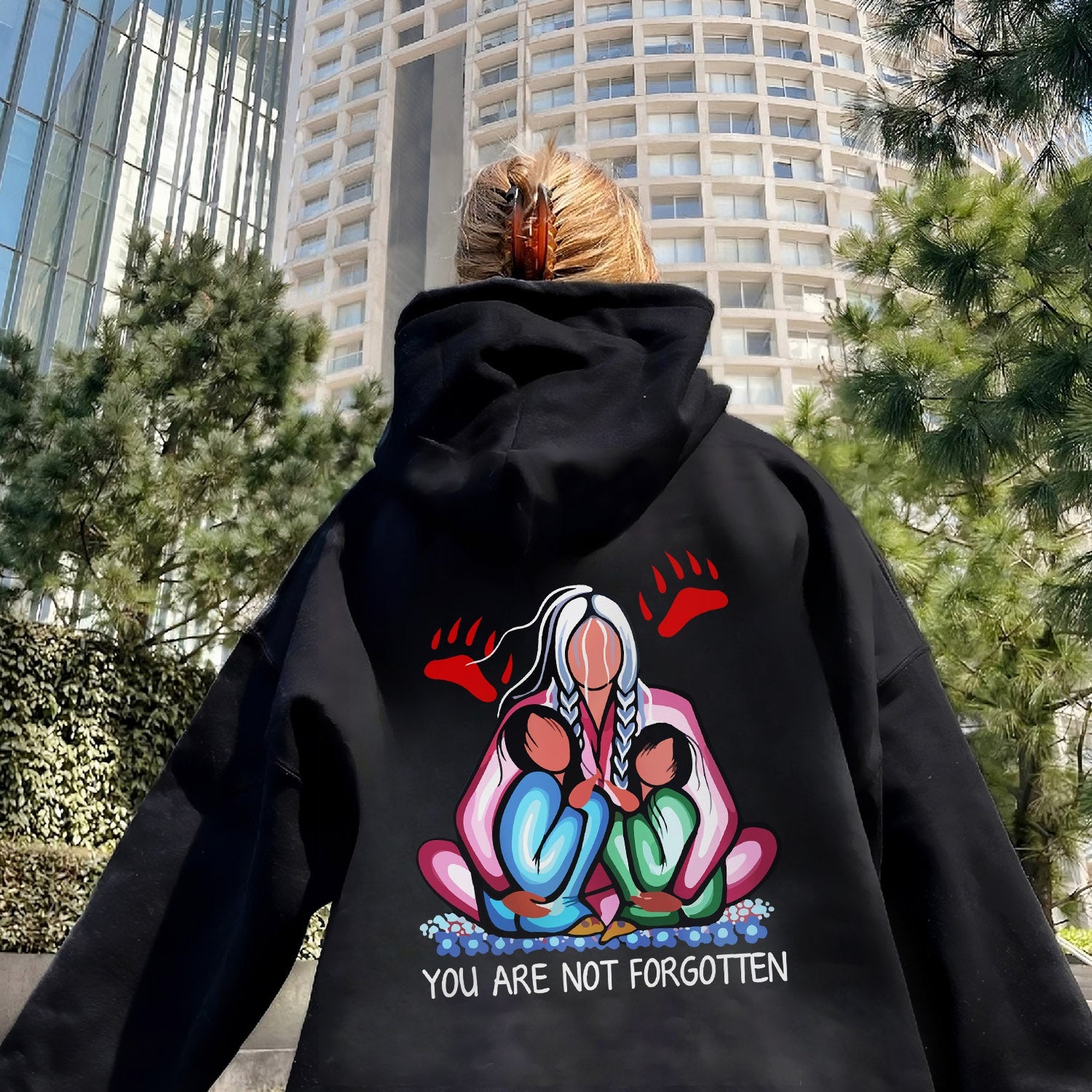 Every Child Matters Grandma With Grandniece Orange Shirt Day Unisex Back T-shirt/Hoodie/Sweatshirt