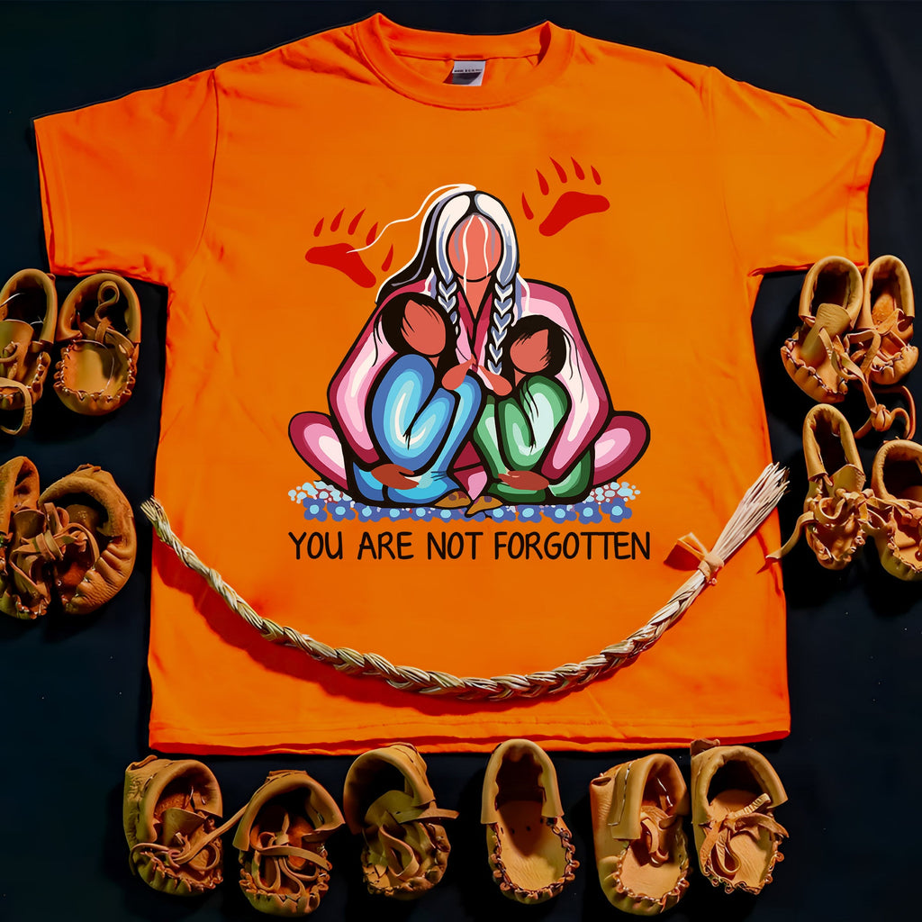 Every Child Matters Grandma With Grandniece You Are Not Forgotten Orange Shirt Day Unisex T-shirt/Hoodie/Sweatshirt