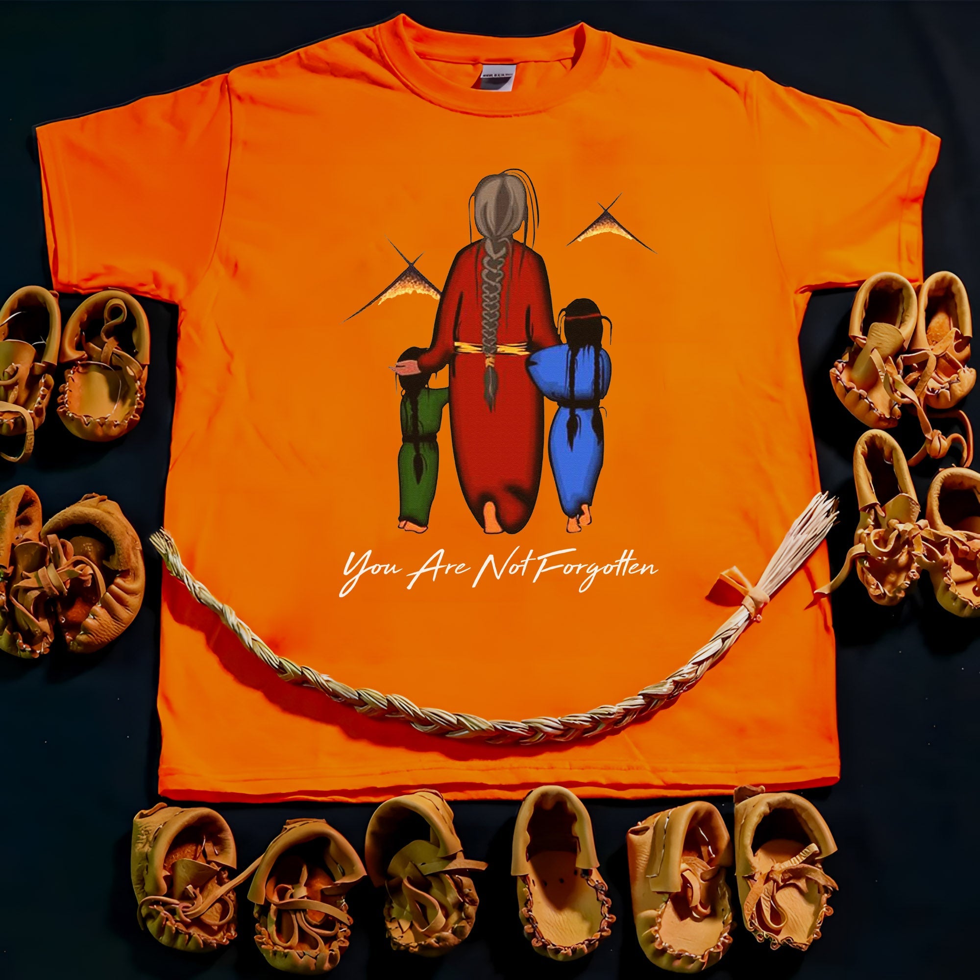 Every Child Matters You Are Not Forgotten Grandma With Grandniece Indigenous Unisex T-shirt/Hoodie/Sweatshirt